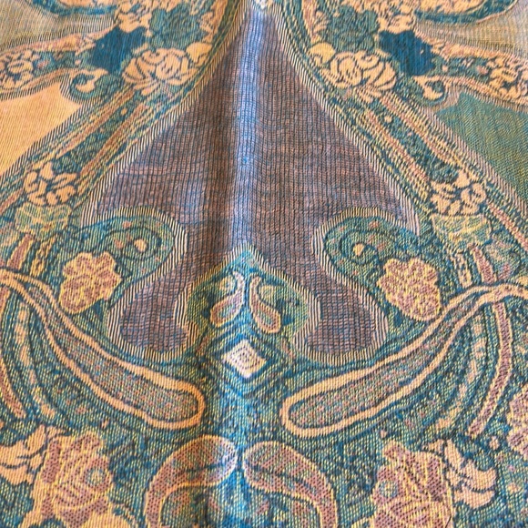 Wrap - Picture 3 of 3